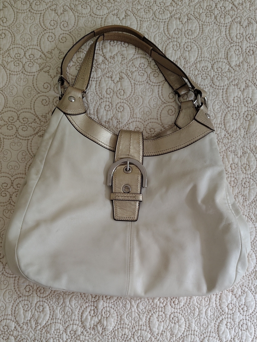 Coach Soho Lynn‎ Leather Large Hobo Shoulder Bag Ivory F17092